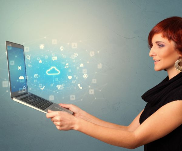 Cloud-Based Digital Signage Management